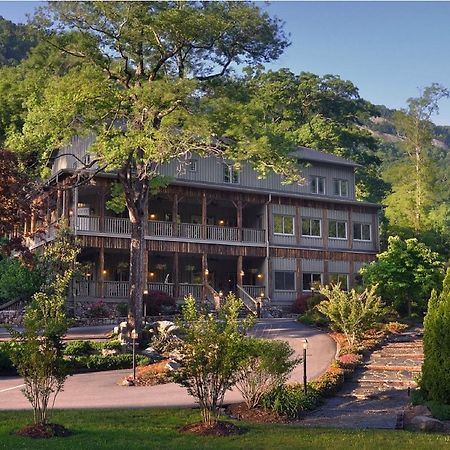 The Esmeralda Inn And Restaurant Chimney Rock Exteriör bild
